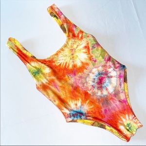 Tie-die Sunflower 🌻 Square Neck One Piece Swimsuit / Bodysuit